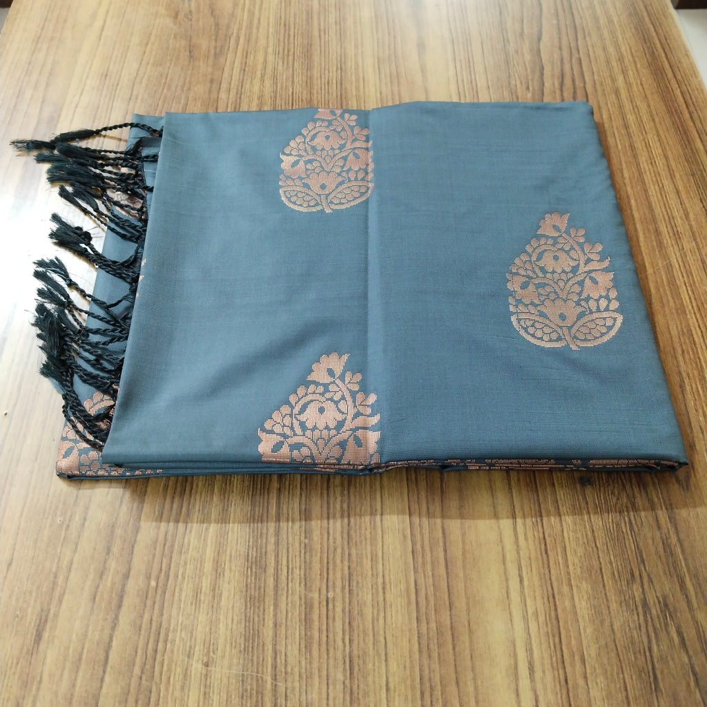 Ilampillai Soft Silk Borderless Saree